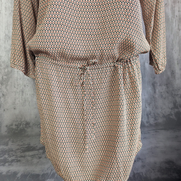 Soft Joie Analee printed drawstring Mini dress in Pureed Pumpkin, size Medium - Picture 3 of 12